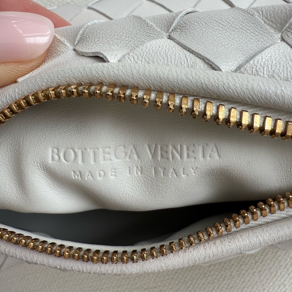 Bottega Veneta Mini Jodie - Chalk - Picture 7 of 10